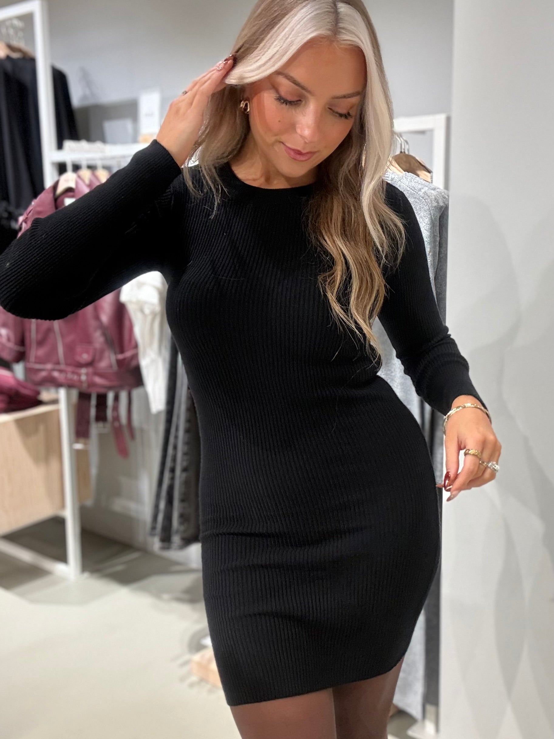 PCMIRA Short Dress - Black